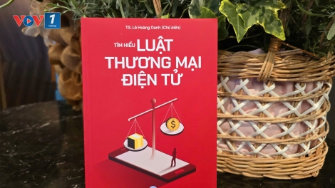 Nhà xuất bản Công Thương ra mắt cuốn sách “Tìm hiểu Luật Thương mại điện tử”