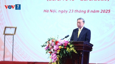 Nghị quyết 80 của Bộ Chính trị về phát triển văn hoá Việt Nam