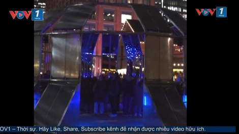 Lễ hội ánh sáng mùa đông tại London: Niềm vui của màu sắc