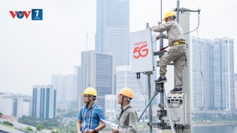“5G Family” - Kết nối gia đình thời đại số qua câu chuyện của NSND Tự Long