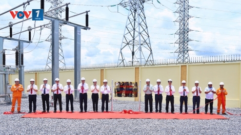 EVNNPC khẳng định bản lĩnh trong phát triển hạ tầng lưới điện