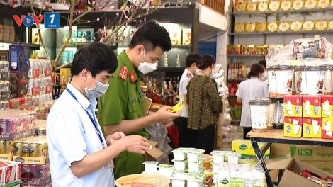 Đẩy mạnh kiểm tra công tác bình ổn thị trường; kiểm soát an toàn thực phẩm phục vụ tết Bính Ngọ