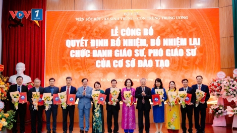 Đội ngũ Giáo sư, Phó Giáo sư, nhà khoa học đầu ngành - trụ cột cho phát triển bền vững!