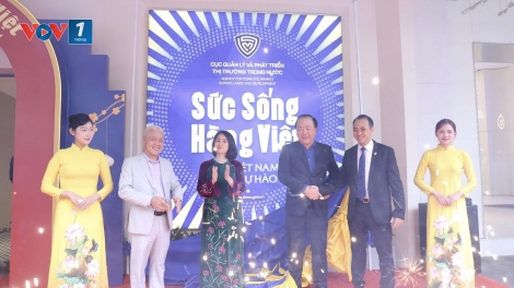 Khai trương không gian tôn vinh hàng Việt tại phố Tràng Tiền, Hà Nội