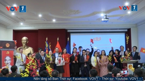 Kỷ niệm 96 năm ngày thành lập Đảng: Trang sử mới rạng ngời của dân tộc Việt Nam