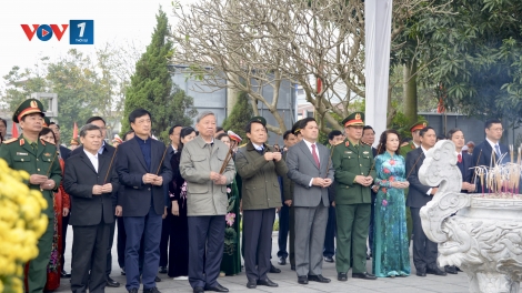 Thời sự 12h 10/2/2026: Tổng Bí thư Tô Lâm dâng hương tưởng nhớ các đồng chí lãnh đạo tiền bối