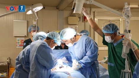 Bệnh viện Dã chiến 2.7 phẫu thuật cấp cứu thành công bệnh nhân viêm ruột thừa cấp