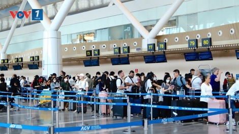 Khách liên tục trễ tàu Tết, ngành đường sắt khuyến cáo