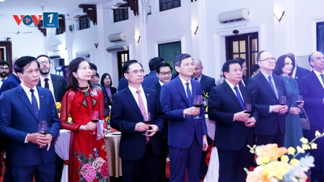 Học viện Chính trị quốc gia HCM gặp mặt đại diện các đại sứ quán và tổ chức quốc tế tại Việt Nam