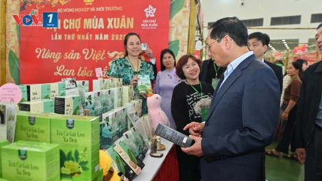 Phó Thủ tướng Bùi Thanh Sơn kiểm tra tình hình triển khai Hội chợ Mùa Xuân 2026