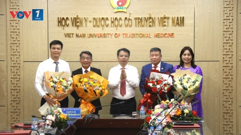 Học viện Y - Dược học Cổ truyền Việt Nam tổ chức Lễ bổ nhiệm lại chức danh Phó giáo sư năm 2026