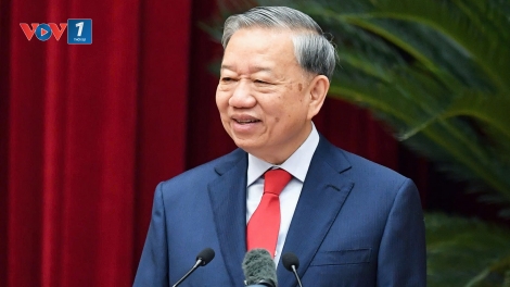 Khai mạc trọng thể Hội nghị 2 Ban chấp hành Trung ương Đảng khoá 14