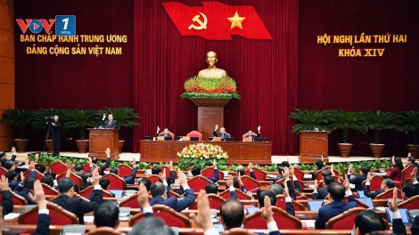 Thông cáo báo chí về ngày làm việc thứ hai Hội nghị Trung ương 2