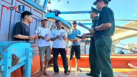 Từ “thẻ vàng” đến khát vọng biển xanh: Ngư dân miền Trung quyết tâm chuyển mình