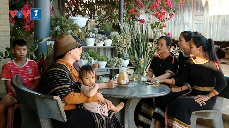 Đưa thông tin bầu cử đến vùng dân tộc thiểu số, tôn giáo ở Đắk Lắk