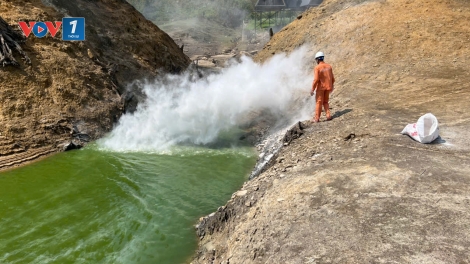 Chung tay “giải cứu” hồ nhân tạo cao nhất Việt Nam