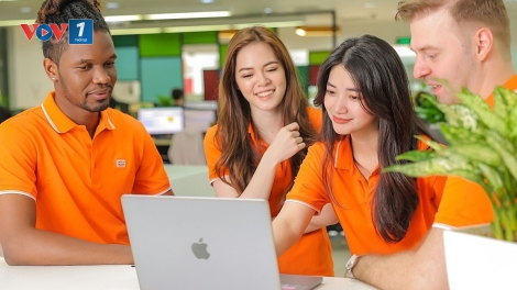 FPT nhận bằng sáng chế AI quốc tế và lọt Top 16 nhà phát triển phần mềm tùy chỉnh toàn cầu