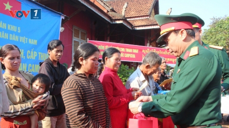 Nghĩa tình bộ đội Quân khu 5 trên đất Campuchia