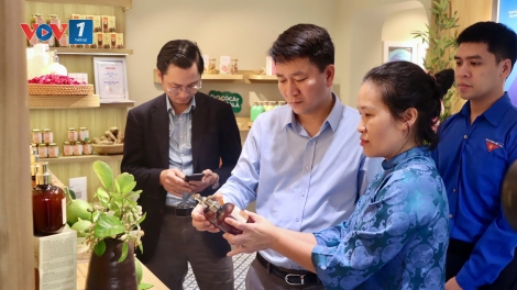 Khai mạc Không gian trưng bày, livestream “Sức sống hàng Việt” lần thứ 3