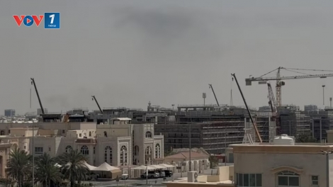 UAE thông báo bị hơn 300 tên lửa và UAV của Iran tấn công