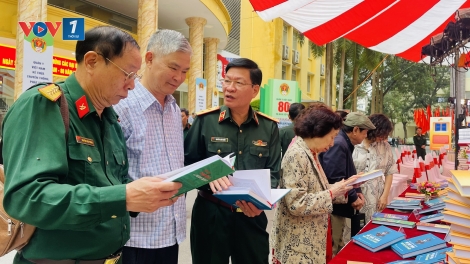 Ngày sách Quân y Việt Nam- 80 năm tri ân và tiếp bước