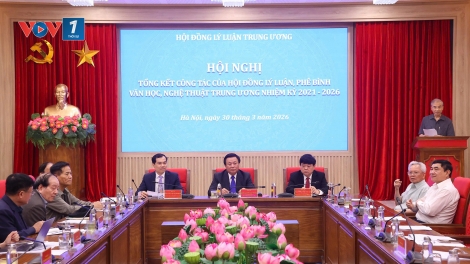 Nâng tầm vai trò lý luận, phê bình văn học, nghệ thuật trong kỷ nguyên mới