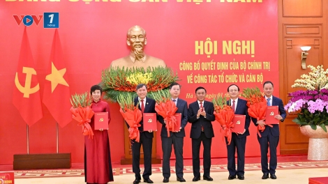 Thời sự 12h 1/4/2026: Công bố Quyết định của Bộ Chính trị về công tác tổ chức và cán bộ