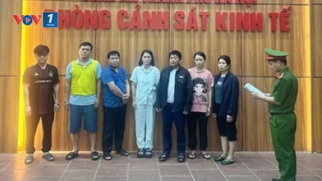 Thời sự 21h30 6/4/2026: Cán bộ kiểm dịch thú y đã tiếp tay cho việc tiêu thụ 300 tấn thịt lợn bệnh