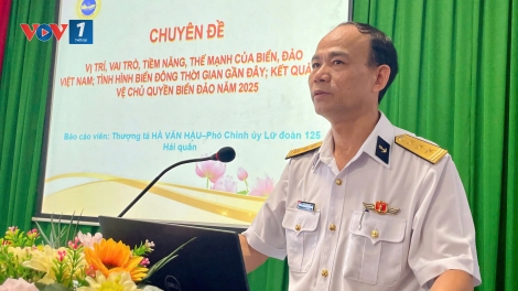 Đưa thông tin chính thống về biển, đảo đến cán bộ, đảng viên cơ sở