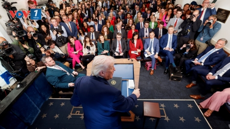 Ông Trump lạc quan về khả năng đạt thỏa thuận hòa bình với Iran trước thềm đàm phán tại Pakistan