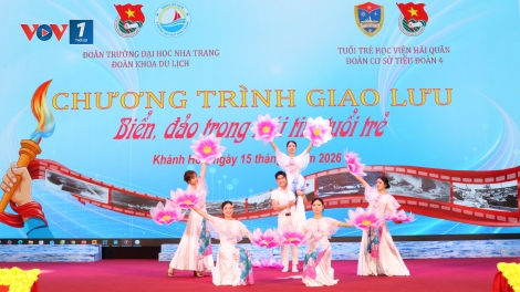 Sôi nổi chương trình “Biển, đảo trong trái tim tuổi trẻ” tại Khánh Hòa
