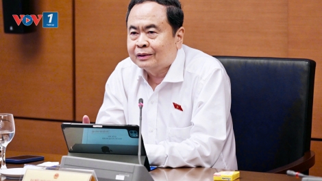 Chủ tịch Quốc hội: Phải chuyển mạnh từ quản lý sang kiến tạo để bứt phá