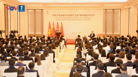 Bồi dưỡng nền tảng hữu nghị từ sớm giữa thế hệ tương lai hai nước
