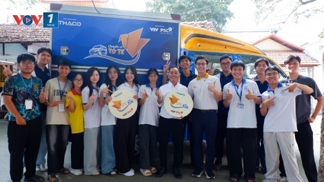 Chuyến xe tử tế viết tiếp câu chuyện của yêu thương từ những lớp học 0 đồng