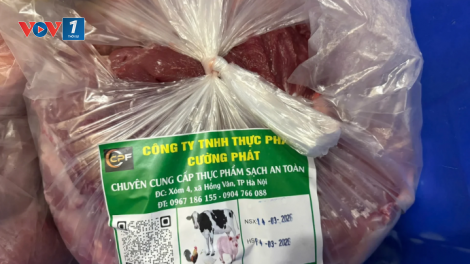 Lỗ hổng nào khiến lợn bệnh tuồn vào bếp ăn rất nhiều trường học giữa thủ đô?