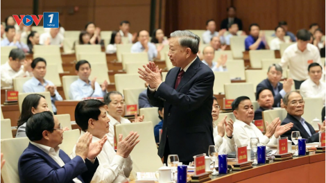 Thời sự 18h 13/4/2026:Gần 2,2 triệu đại biểu dự Hội nghị quán triệt Nghị quyết Trung ương 2 khóa XIV