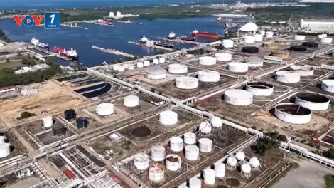 Hôm nay giá dầu thế giới quay đầu giảm mạnh