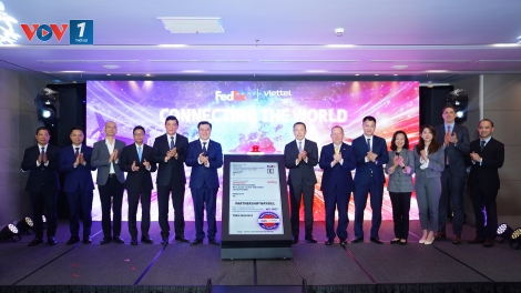 Tăng cường kết nối logistics Việt Nam với chuỗi cung ứng toàn cầu