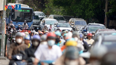 Bí thư TP.HCM: Miễn phí xe buýt, khám sức khỏe toàn dân năm 2026