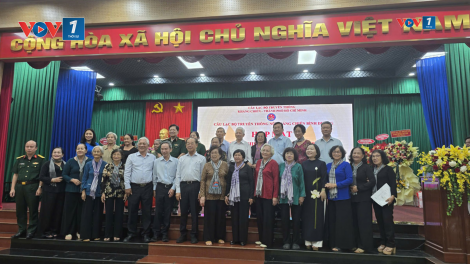 Những "Bông hồng thép" trên vùng đất lửa Thủ Dầu Một