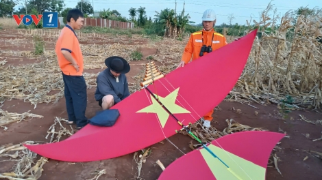 Nâng mức xử phạt hành vi thả diều gần công trình lưới điện lên tới 20–30 triệu đồng.