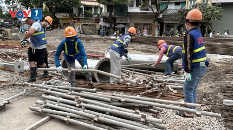 Giữ nhịp thi công trên các công trình trọng điểm ngày nghỉ lễ