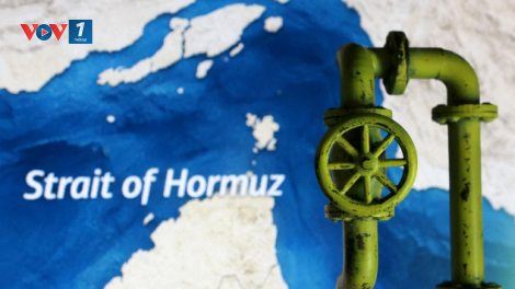 Iran ban hành quy định mới về kiểm soát eo Hormuz