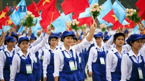 Theo dòng thời sự sáng 1/5/2026