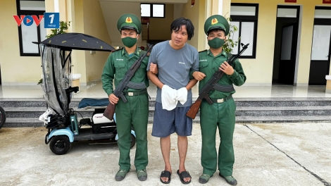 Đồn Biên phòng Sa Huỳnh bắt quả tang đối tượng làm tiền giả