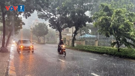Thời tiết ngày 10/5: Hà Nội và Bắc Bộ mưa dông, có nơi mưa rất to