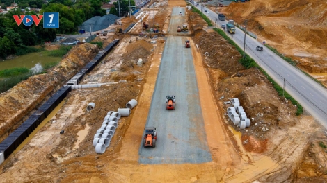 Ngành Xây dựng đẩy mạnh cải cách thủ tục hành chính, phát triển các dự án trọng điểm