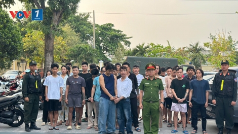 “Vết trượt” của thần tượng và những nguy cơ độc hại âm thầm “tấn công” người trẻ