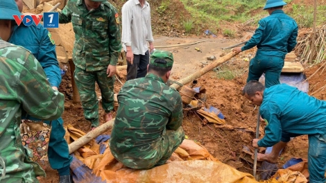 Nhức nhối nạn khai thác vàng trái phép ở miền núi thành phố Huế