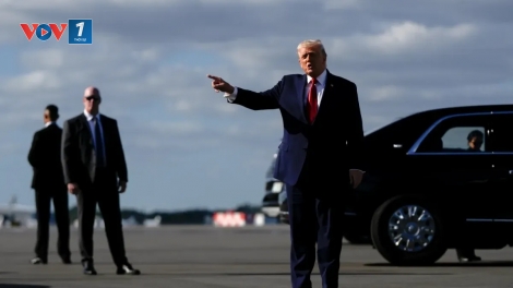 Tỷ lệ ủng hộ ông Trump tiếp tục sụt giảm vì vấn đề Iran và kinh tế